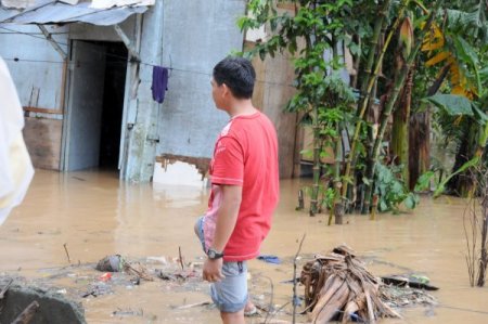 Filipinler’de Su Baskını Ve Toprak Kayması 3 Can Aldı