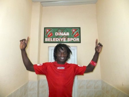 Filipo Dinar taraftarının gözdesi oldu