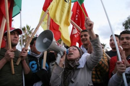 Filistin'e Özgürlük Konvoyu'nun Gemi Ve Uçağına Körfez'den Bir İşadamı Sponsor Oldu