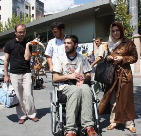 Filistinli Mülteci Serbest Bırakıldı