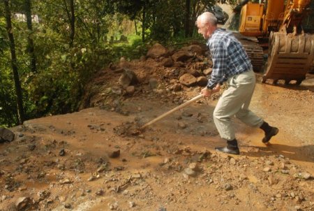 Fındıklı'daki sağanak ve heyelan maddi hasara sebep oldu