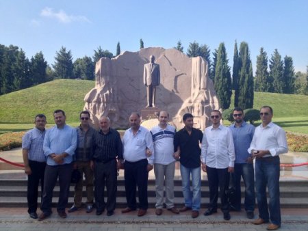 Finike ve Kumlucalı işadamları Azerbaycan'a iş gezisi düzenledi