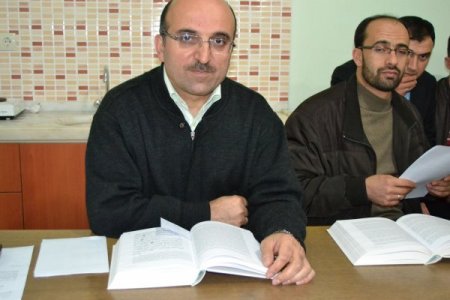 Finike'de imamlar donanımlarını kurslarla yükseltiyor