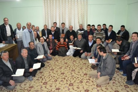 Finike'de imamlar donanımlarını kurslarla yükseltiyor