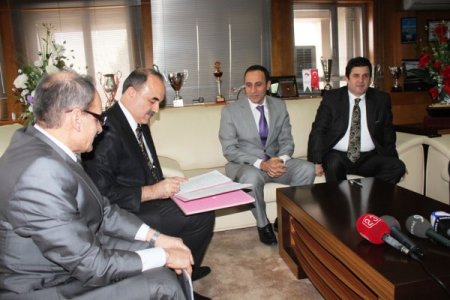 Fırat Üniversitesi ve İl Milli Eğitim Müdürlüğü'nden eğitime destek