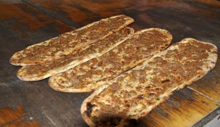 Fırınların Kıymalı Pide Mesaisi Başladı