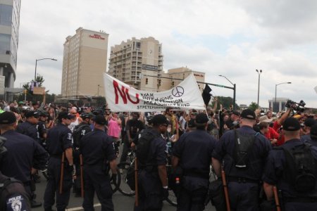 First Lady konuşmasıyla Demokratları ateşledi