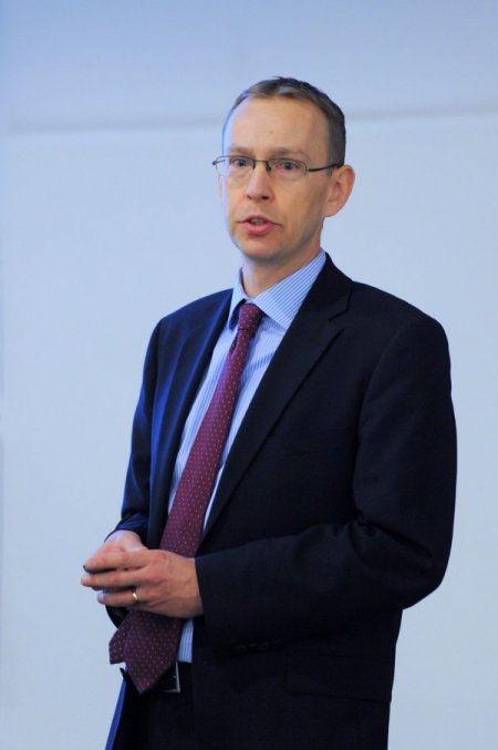 Fitch'ten Türkiye'nin büyümesine övgü, cari açığına tenkit