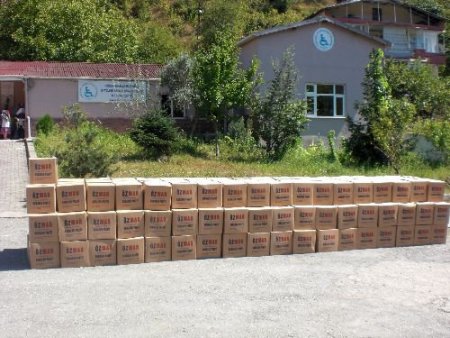 Fiziksel Engelliler Derneği, Üyelerine Kumanya Yardımında Bulundu