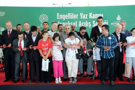 Florya Engelliler Yaz Kampı engelli vatandaşlara kapılarını açtı