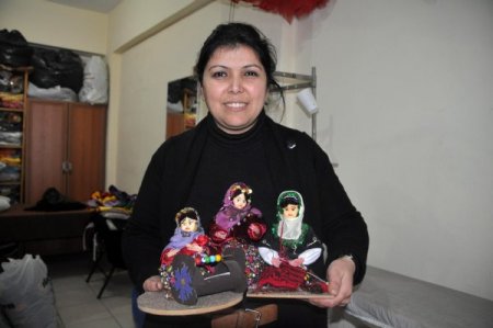 Foklorik bebekler ilgi bekliyor