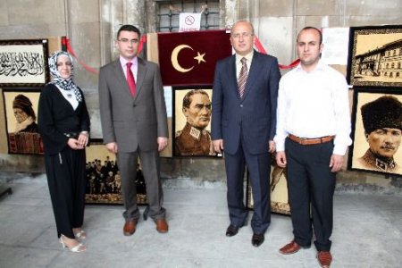 Foto Halı Sergisi Açıldı