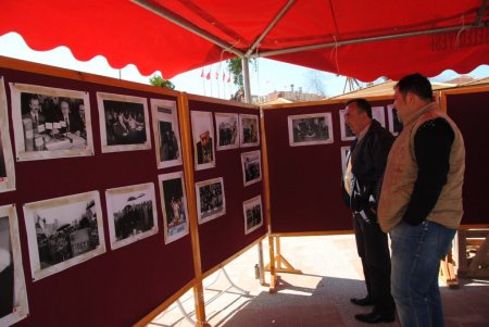 Fotoğraflarla Erbakan sergisi, ülkenin 50 yıllık siyasi hayatına ışık tutuyor