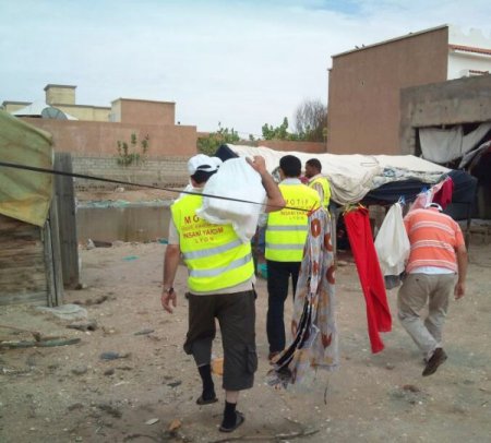 Fransa'daki Gurbetçilerden Afrika'ya Yardım Eli