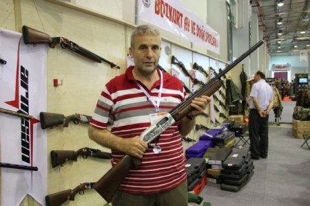 Fuarda Buluşan Silah Üreticileri: Yerli Sanayinin Önü Açılsın