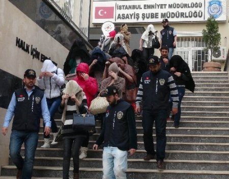 Fuhuş operasyonunda 57 gözaltı
