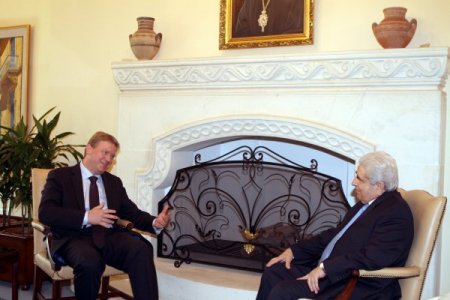 Füle, Hristofyas'la Görüştü