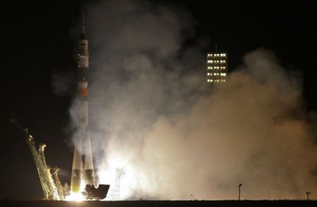 Gagarin Yeniden Uzay Yolcusu