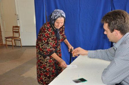 Gagauz halkı ikinci kez sandık başında