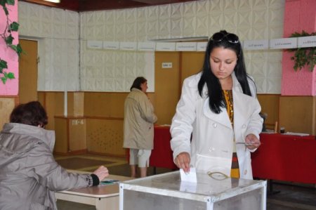 Gagauz halkı ikinci kez sandık başında