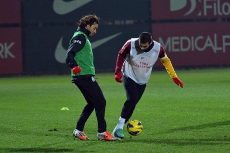 Galatasaray, ikinci yarı hazırlıklarına başladı