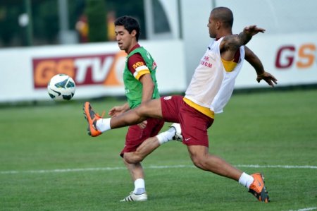 Galatasaray, İtalya'ya gitti