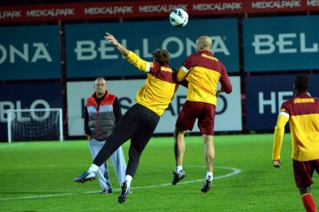 Galatasaray, Kayserispor maçının hazırlıklarını tamamladı