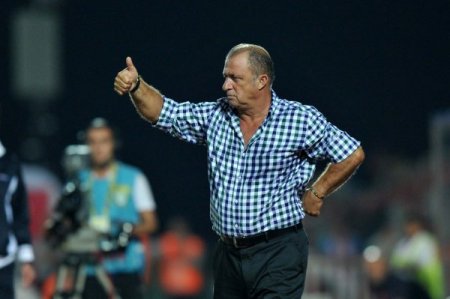 Galatasaray, MP Antalyaspor engelini rahat geçti