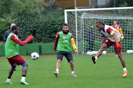 Galatasaray, Schalke 04 maçı hazırlıklarına başladı