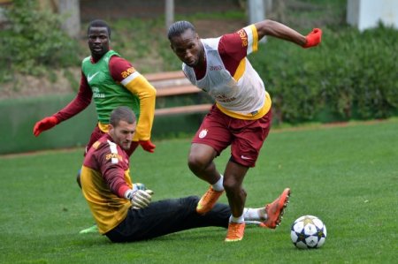 Galatasaray, Schalke 04 maçı hazırlıklarına başladı