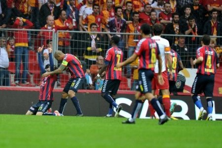 Galatasaray: 0 - Mersin İdmanyurdu: 1 (İlk yarı)
