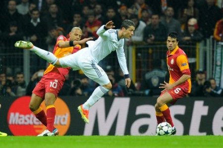 Galatasaray: 0 - Real Madrid: 1 (İlk yarı)