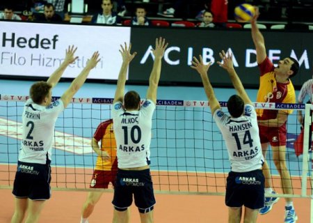 Galatasaray: 2 - Arkas Spor: 3