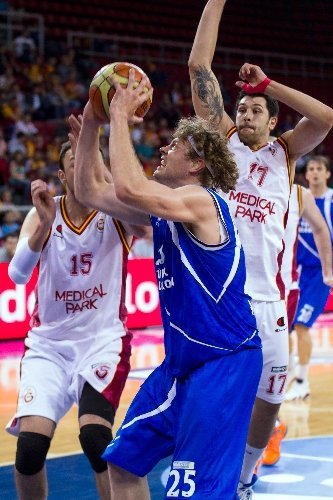 Galatasaray: 89 – Türk Telekom: 73