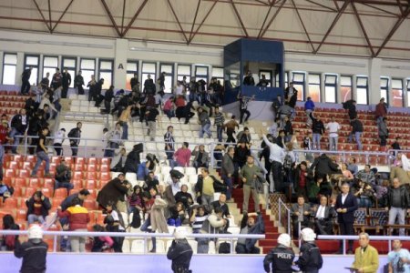 Galatasaray - Beşiktaş RMK Marine maçı ileri bir tarihe ertelendi