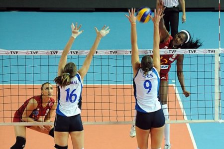 Galatasaray Daikin: 0 - Sarıyer Belediyesi: 3