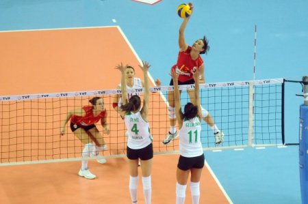 Galatasaray Daikin: 3 - Bursa Büyükşehir Belediyesi: 0