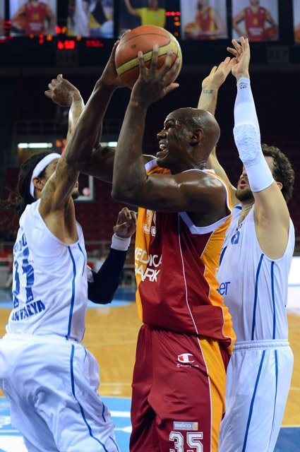 Galatasaray Medical Park, Antalya Büyükşehir Belediyesi’ni 85-65 mağlup etti