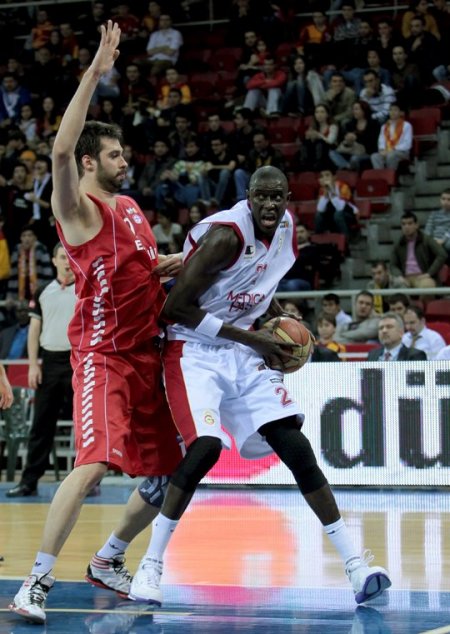 Galatasaray Medical Park, seriyi 7 maça çıkarttı