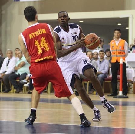 Galatasaray Medical Park: 74 - Fenerbahçe Ülker: 69