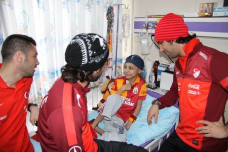 Galatasaray taraftarı küçük Tunahan hayatını kaybetti