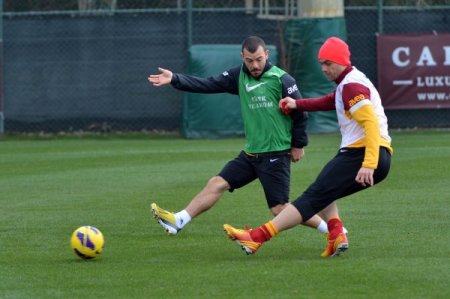 Galatasaray'da çalışmalar devam ediyor