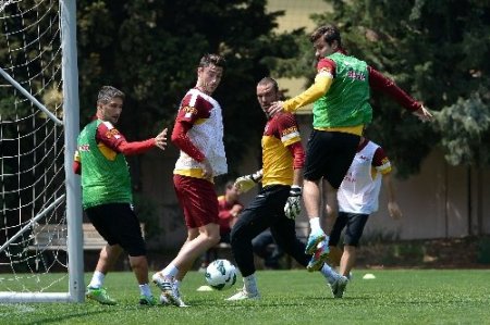 Galatasaray'da Fenerbahçe maçı hazırlıkları başladı