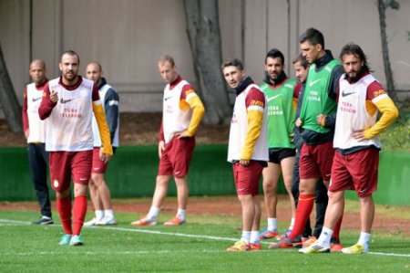 Galatasaray'da Mersin İdman Yurdu hazırlıkları başladı