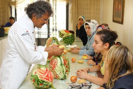 GAMEK’te aşçılık eğitimi alanlar gözleri de şenlendirdi