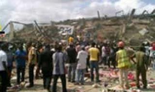 Gana'da 6 katlı AVM çöktü: 2 ölü