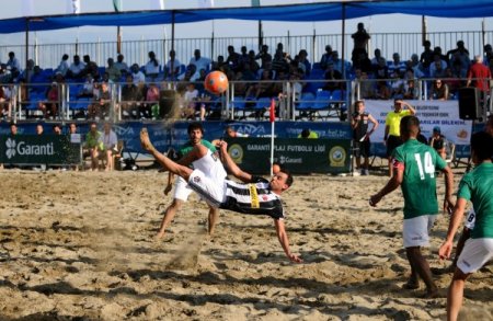 Garanti Plaj Futbolu Ligi'nin şampiyonu Beşiktaş oldu