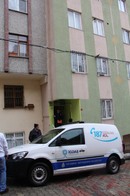 Gaz sızıntısı 3 kişilik aileyi zehirledi