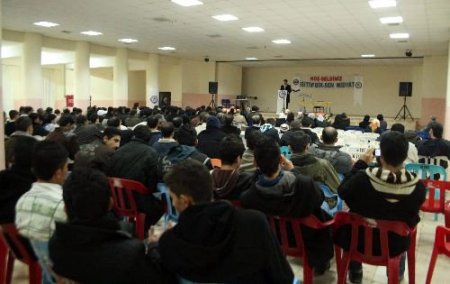 Gazeteci Altan Tan: Keşke Yüz Yıl Önce Bediüzzaman Dikkate Alınsaydı