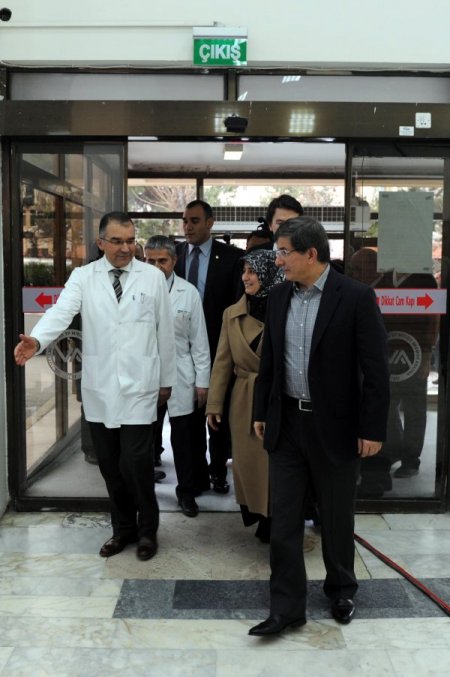 Gazeteci Didem Tuncay'ın sağ gözünde görme umudu belirdi